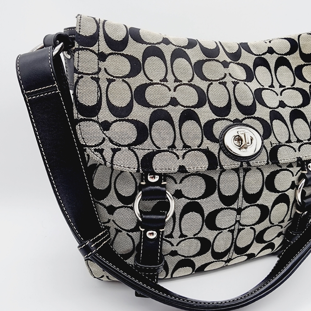 Coach Chelsea Signature Messenger Shoulder Bag Flap Turnlock Black Grey - Picture 3 of 14